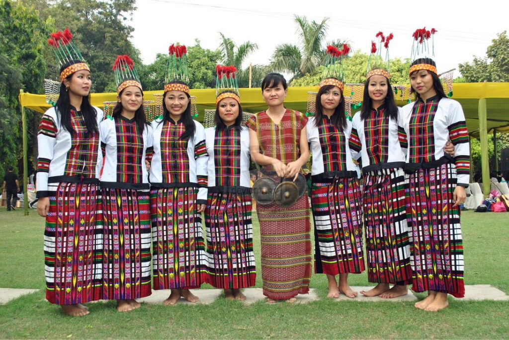 traditional dress of mizoram